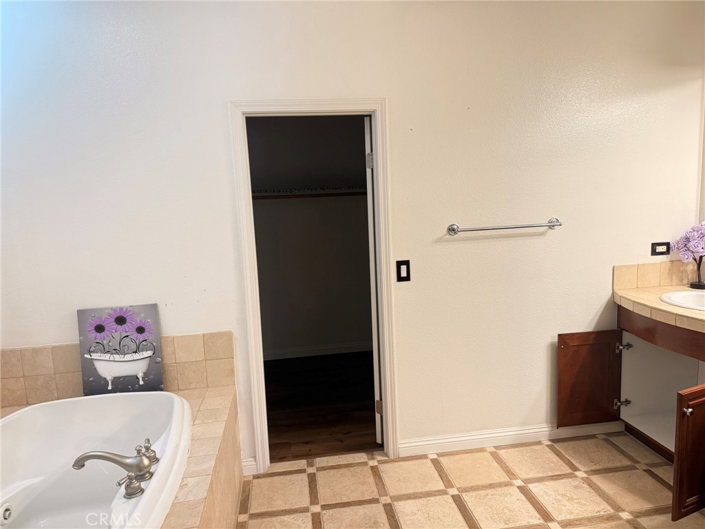 MLS #TR25226698 image #8