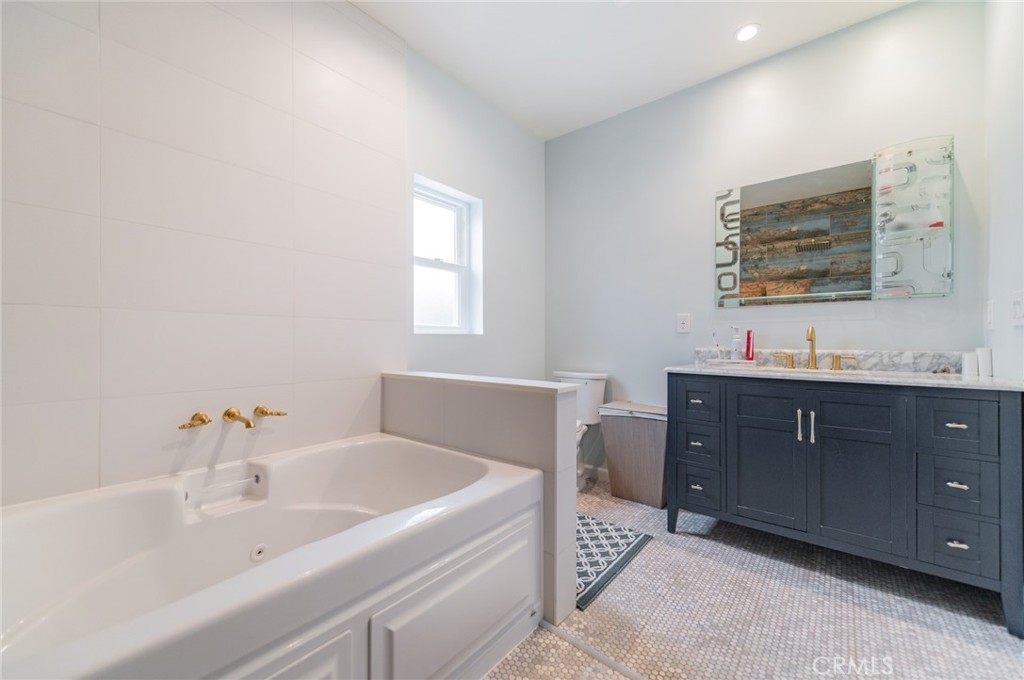 MLS #TR25227275 image #35