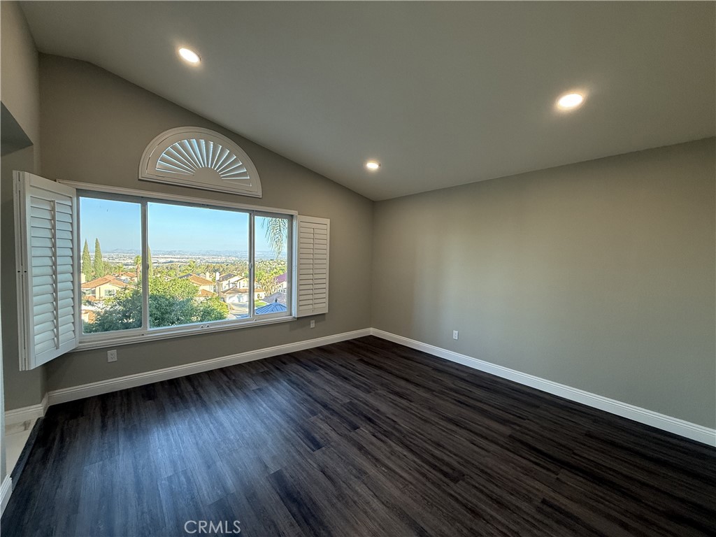 MLS #TR25230478 image #13