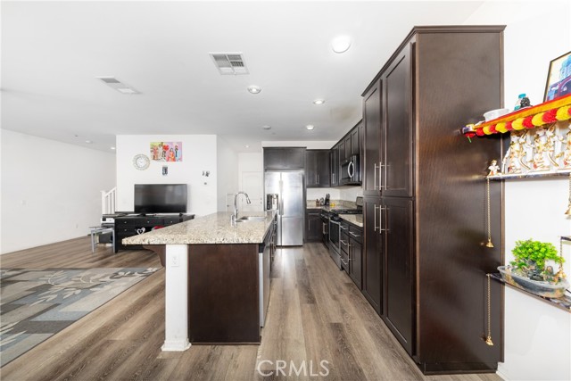 MLS #TR25230721 image #2