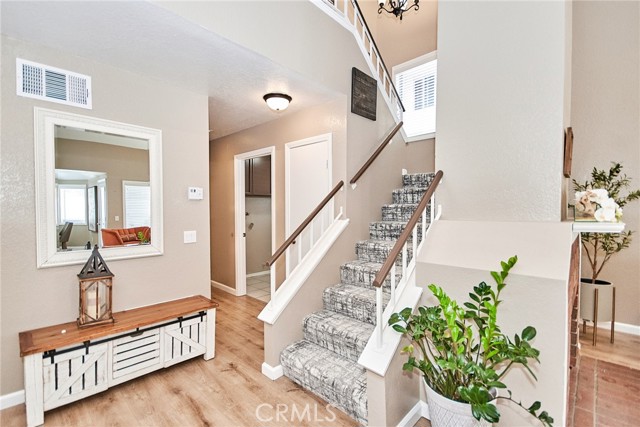 MLS #TR25232475 image #16