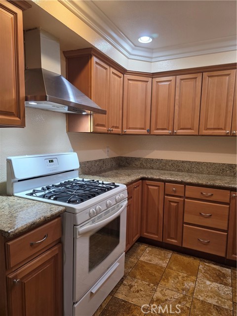 MLS #TR25232652 image #2