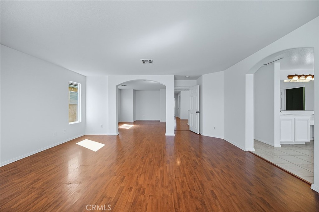 MLS #TR25235042 image #25