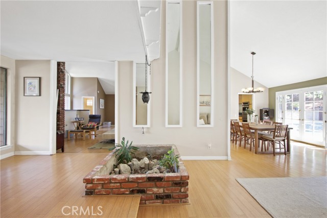 MLS #TR25235369 image #9