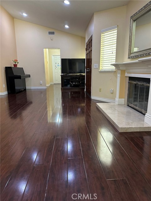 MLS #TR25238273 image #5