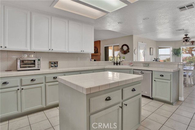 MLS #TR25243650 image #15