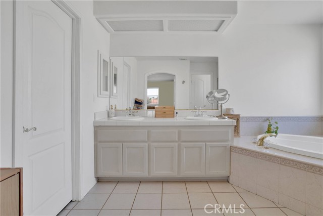 MLS #TR25243650 image #24