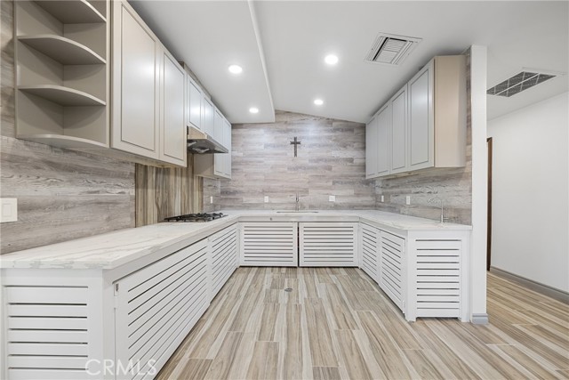 MLS #TR25247396 image #16