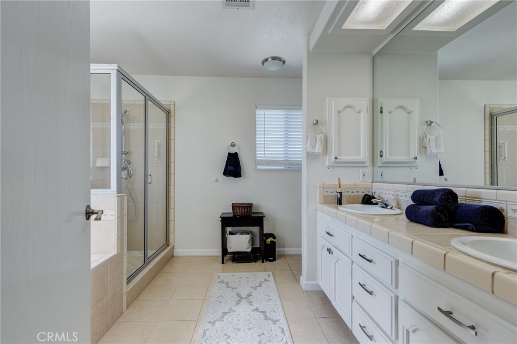 MLS #TR25249243 image #25