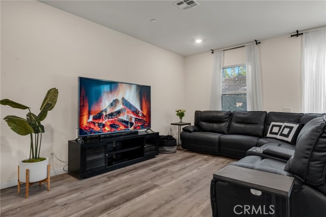 MLS #TR25251543 image #10