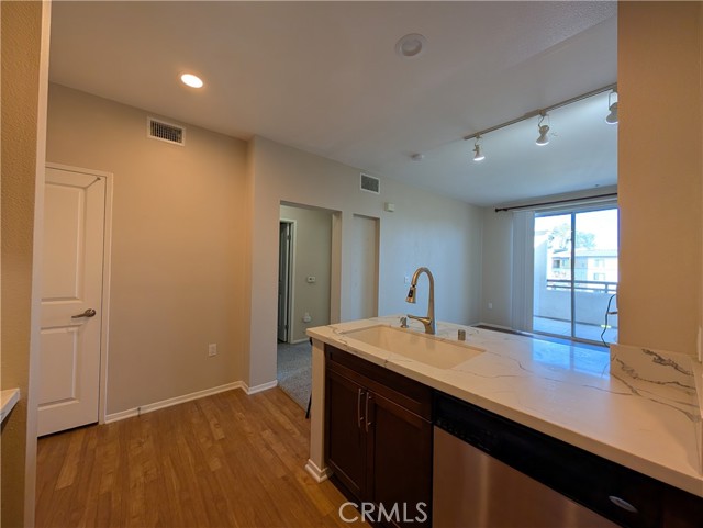 MLS #NP25217763 image #2