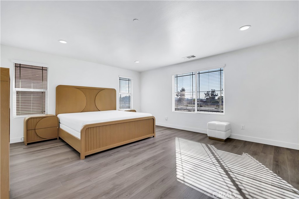 MLS #TR25262807 image #25