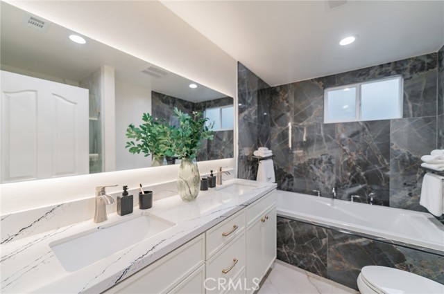 MLS #TR25263111 image #17