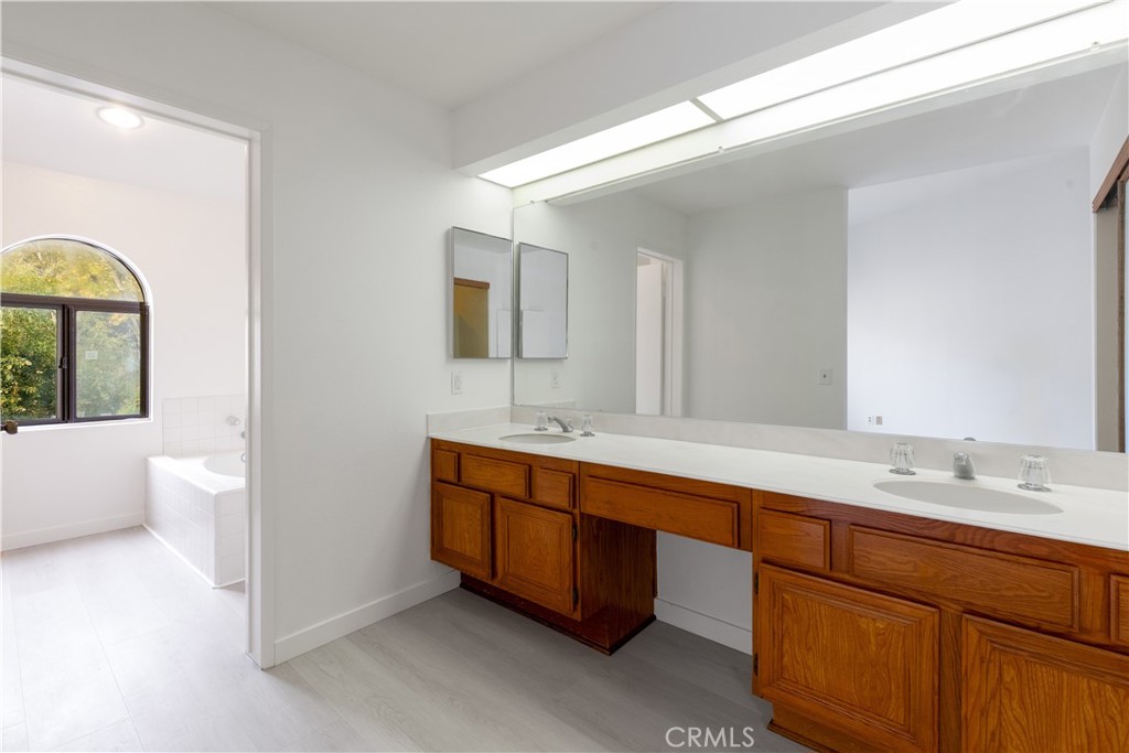 MLS #TR25264160 image #23