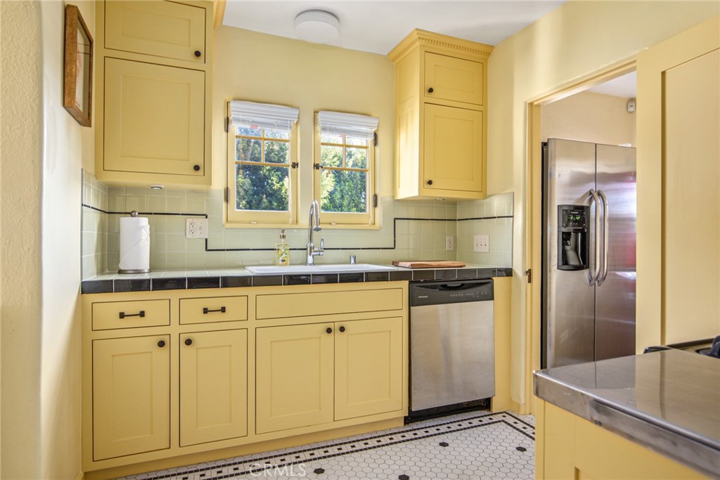 MLS #TR25268063 image #16