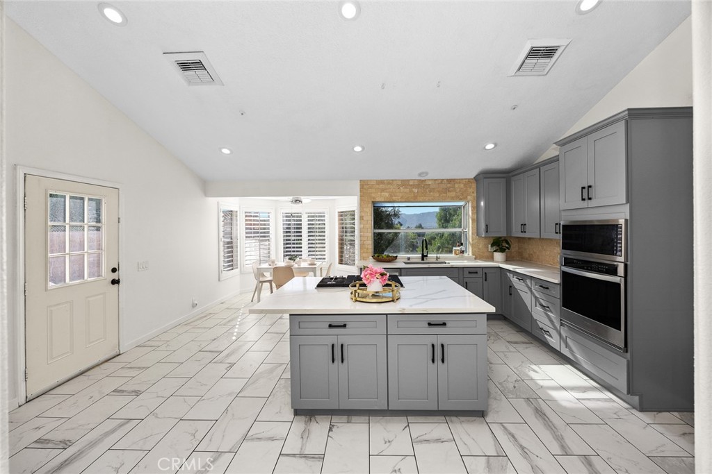 MLS #TR25268781 image #8