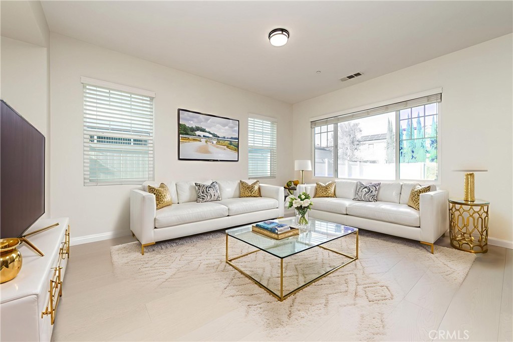 MLS #TR25270273 image #2