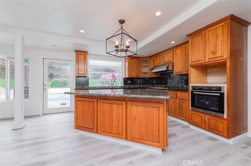 MLS #TR25270652 image #8