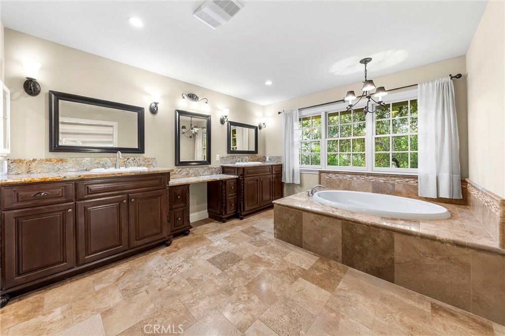 MLS #TR25270912 image #32