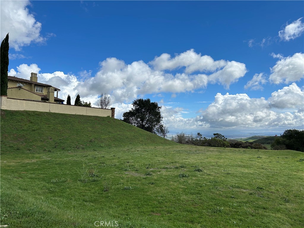 MLS #TR25270978 image #2