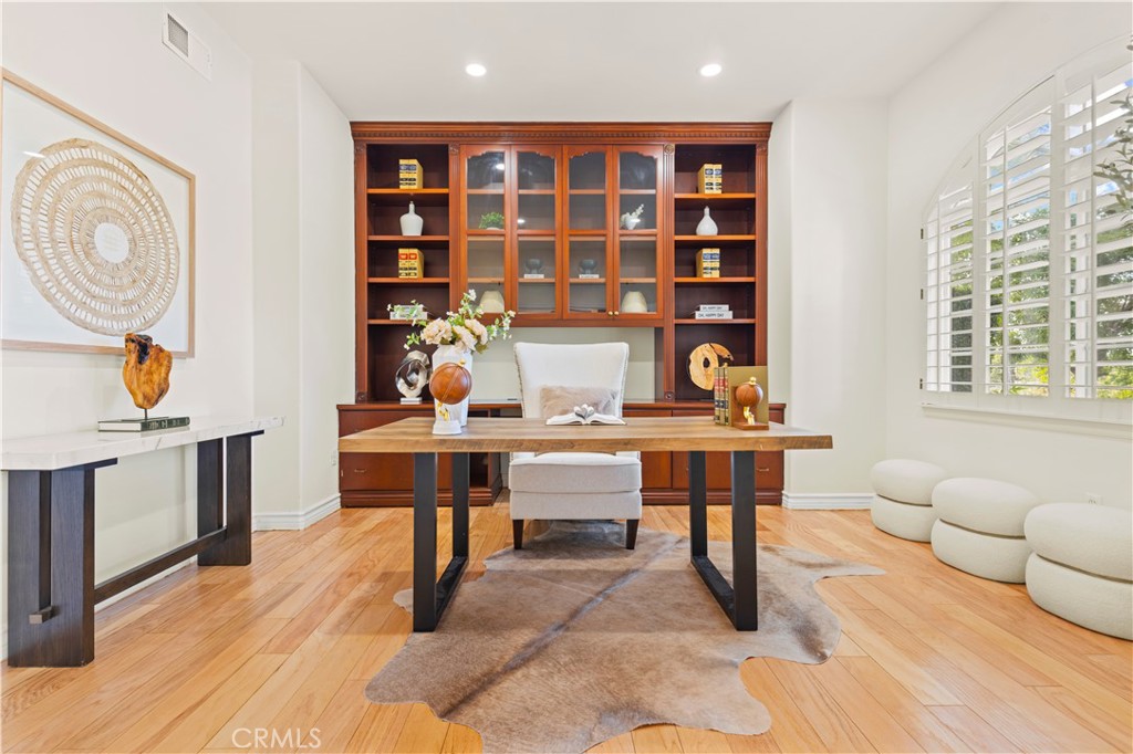 MLS #TR25271206 image #4