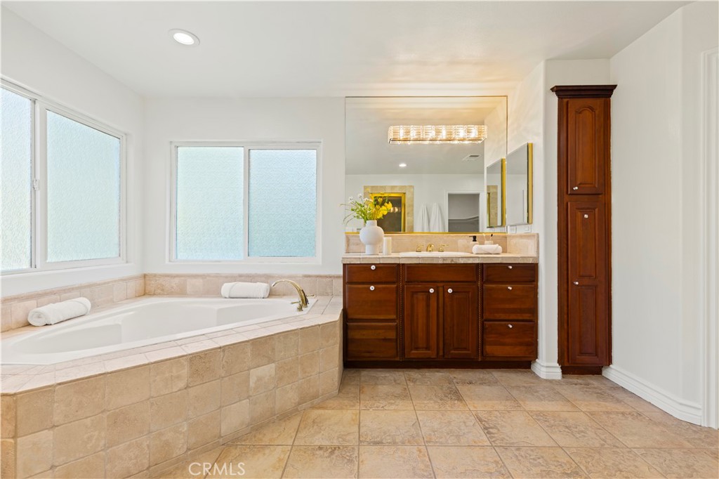 MLS #TR25271206 image #45