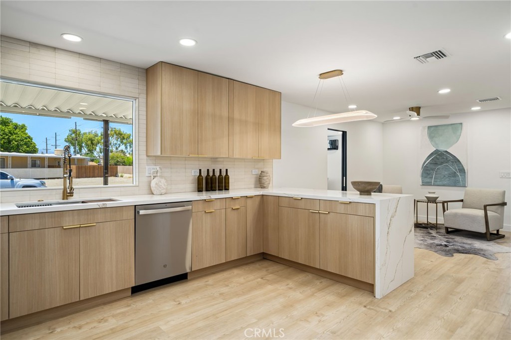 MLS #TR25271923 image #17