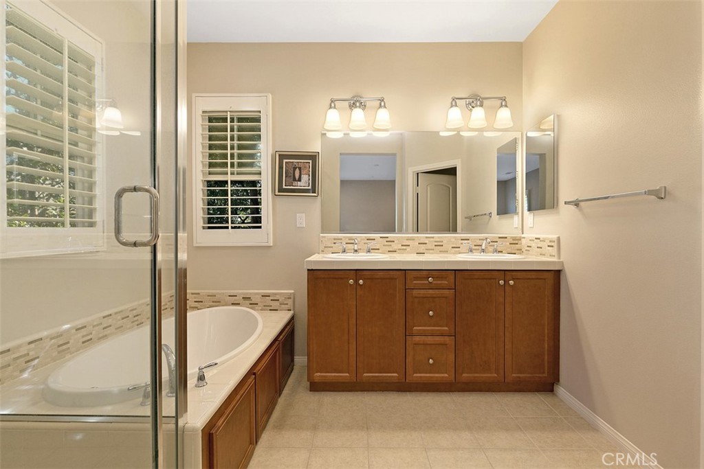 MLS #TR25274062 image #15