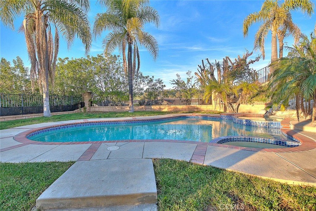 MLS #TR25275561 image #55