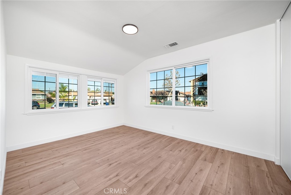 MLS #TR25275728 image #8