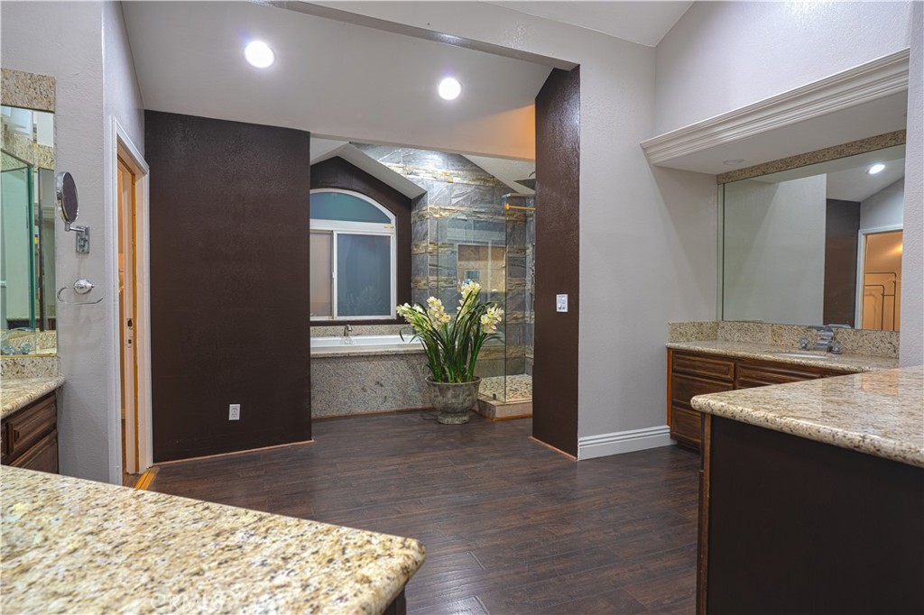 MLS #TR25275772 image #27