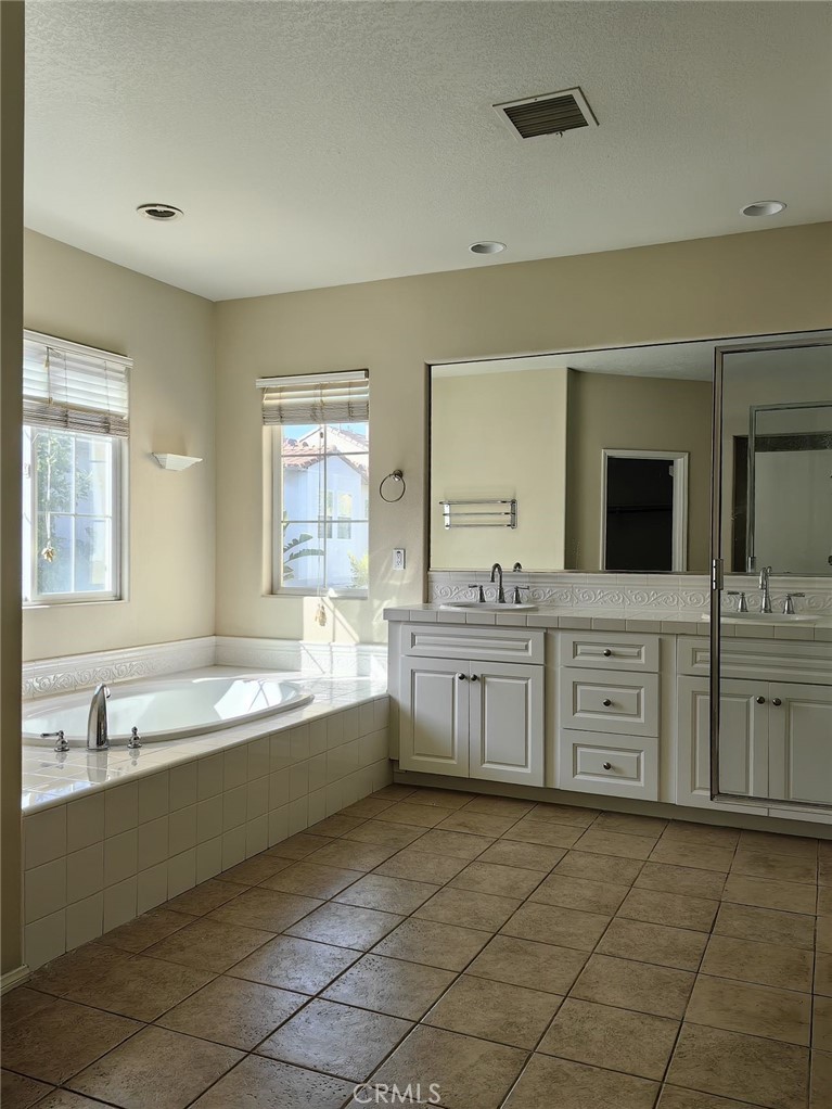 MLS #TR25277052 image #16