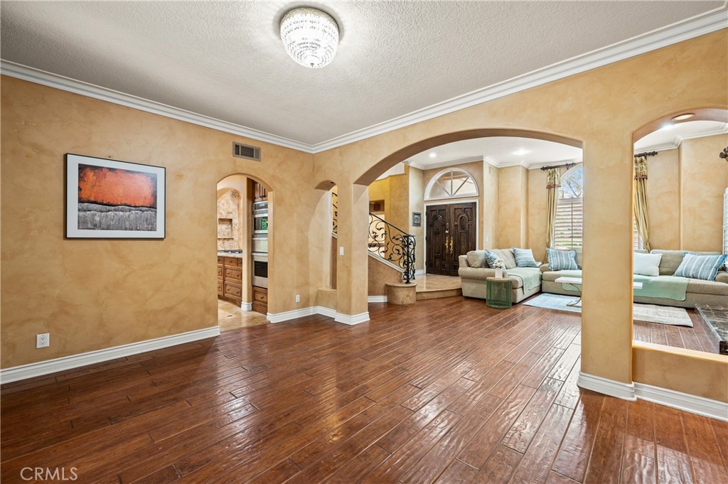 MLS #TR25277282 image #11