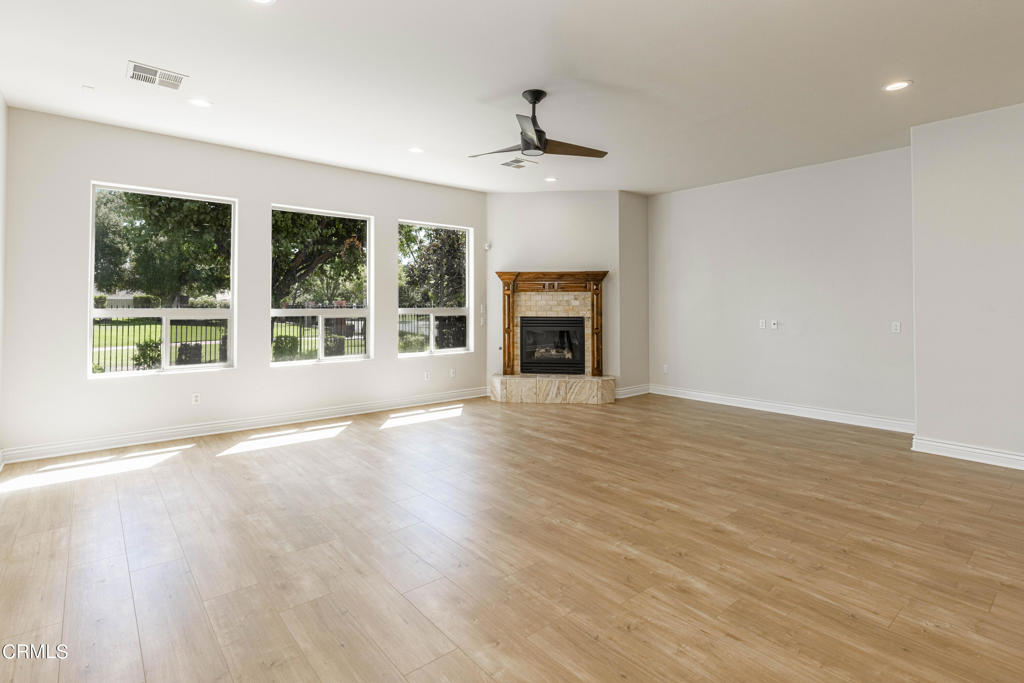 MLS #V1-25592 image #17