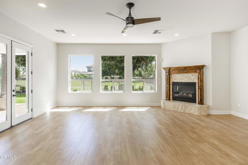 MLS #V1-25592 image #18