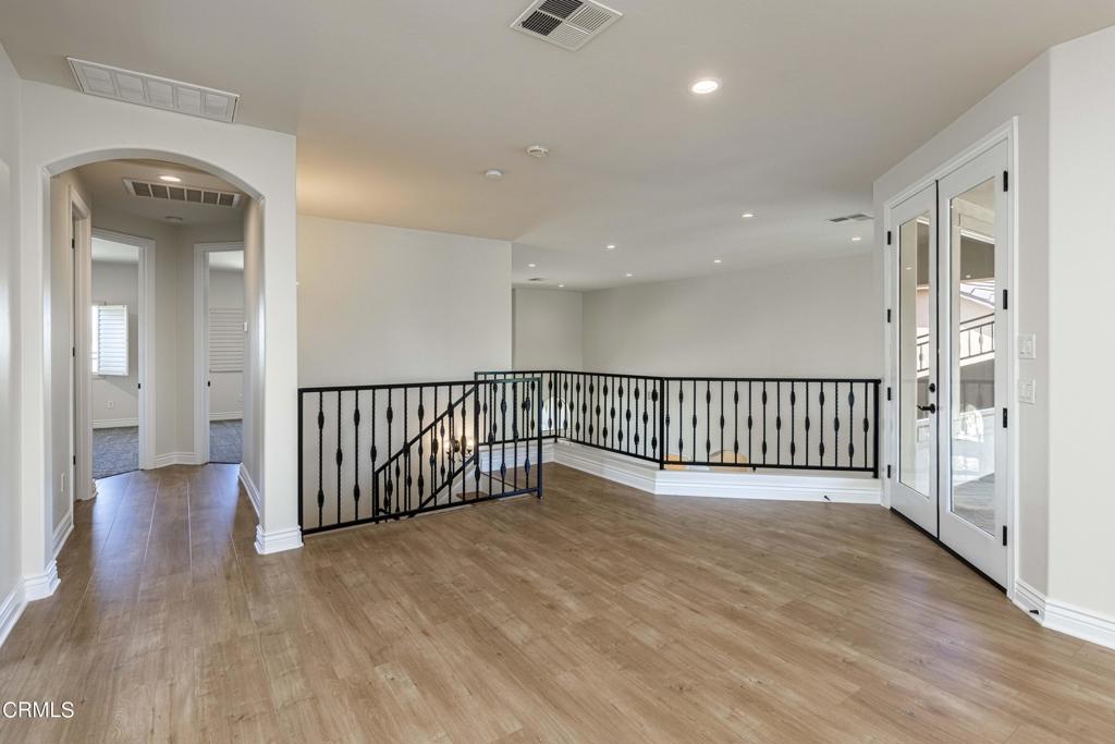 MLS #V1-25592 image #30