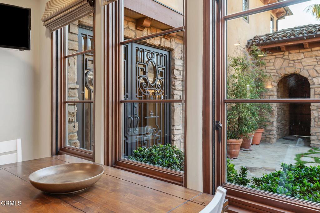 MLS #V1-26796 image #19