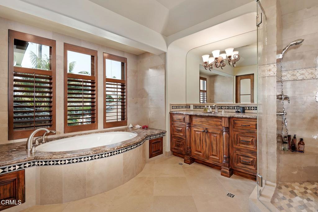 MLS #V1-26796 image #37