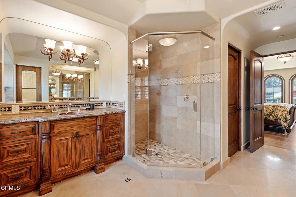 MLS #V1-26796 image #38