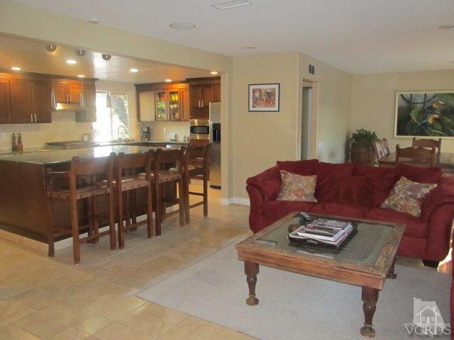 MLS #V1-26926 image #10