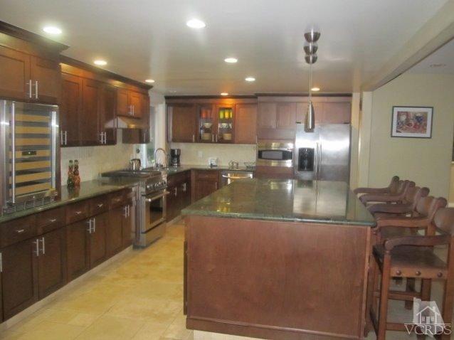 MLS #V1-26926 image #5