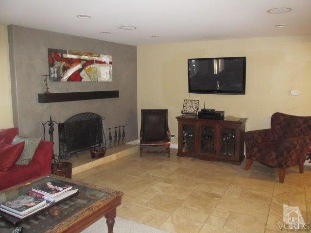 MLS #V1-26926 image #9