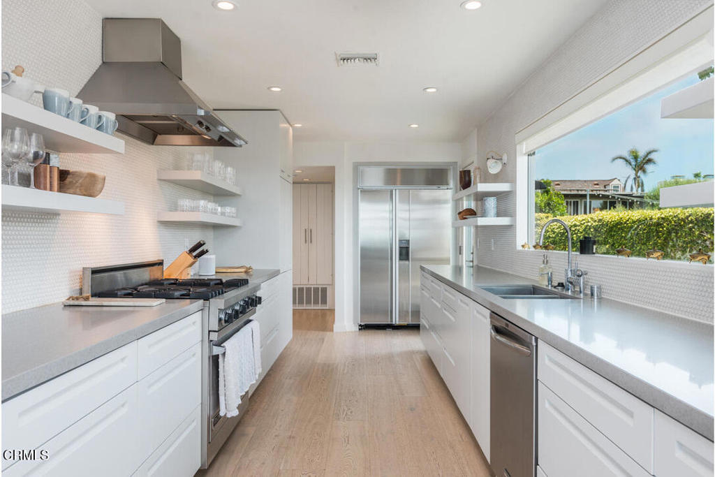 MLS #V1-27427 image #21