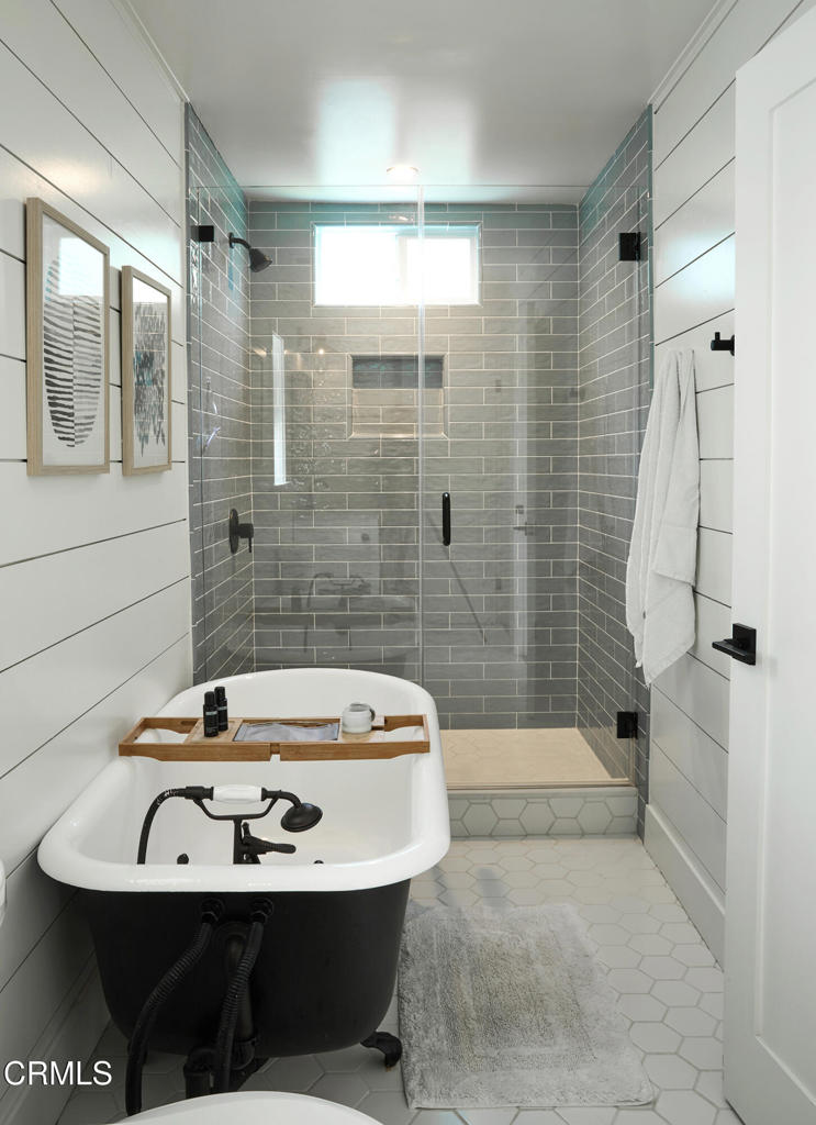 MLS #V1-27631 image #9