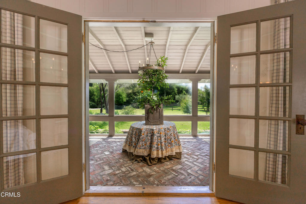 MLS #V1-28011 image #12