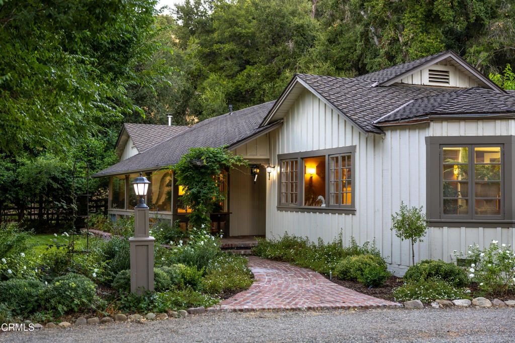 MLS #V1-28011 image #2