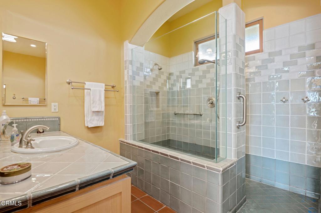 MLS #V1-28039 image #26