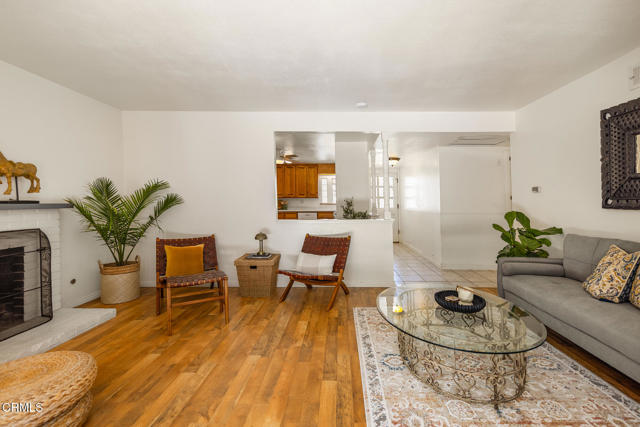 MLS #V1-28432 image #5