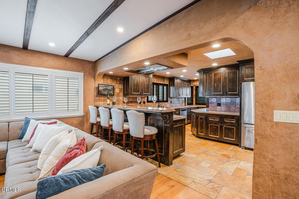 MLS #V1-28547 image #11