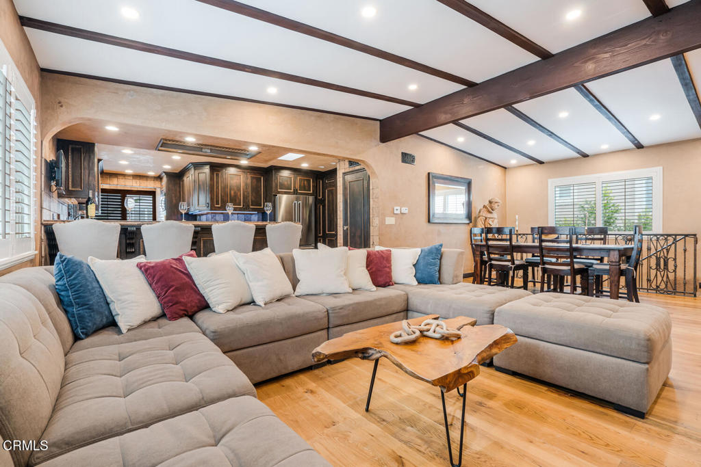 MLS #V1-28547 image #13